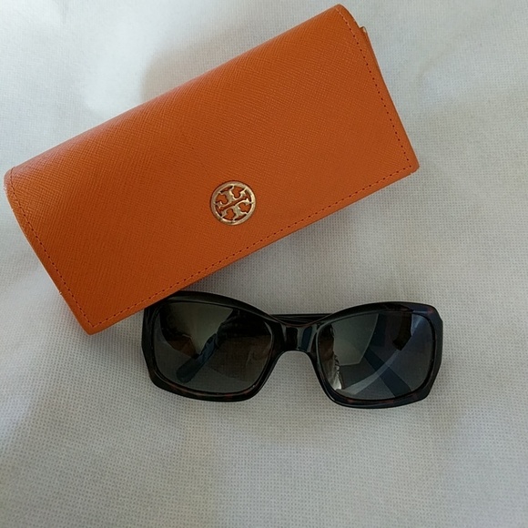 Tory Burch Accessories - Tory Burch Sunglasses